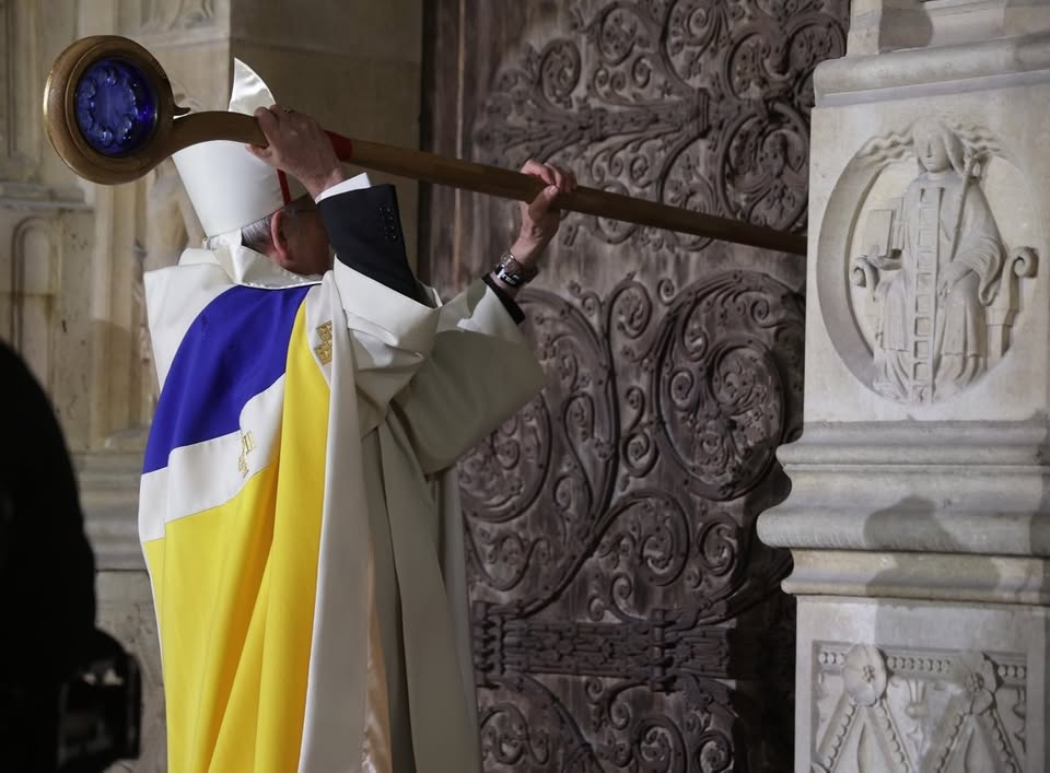 Notre-Dame | Slavení obnovy – obnova slavení