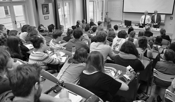 Magisterská sympozia Katedry teorie a kritiky