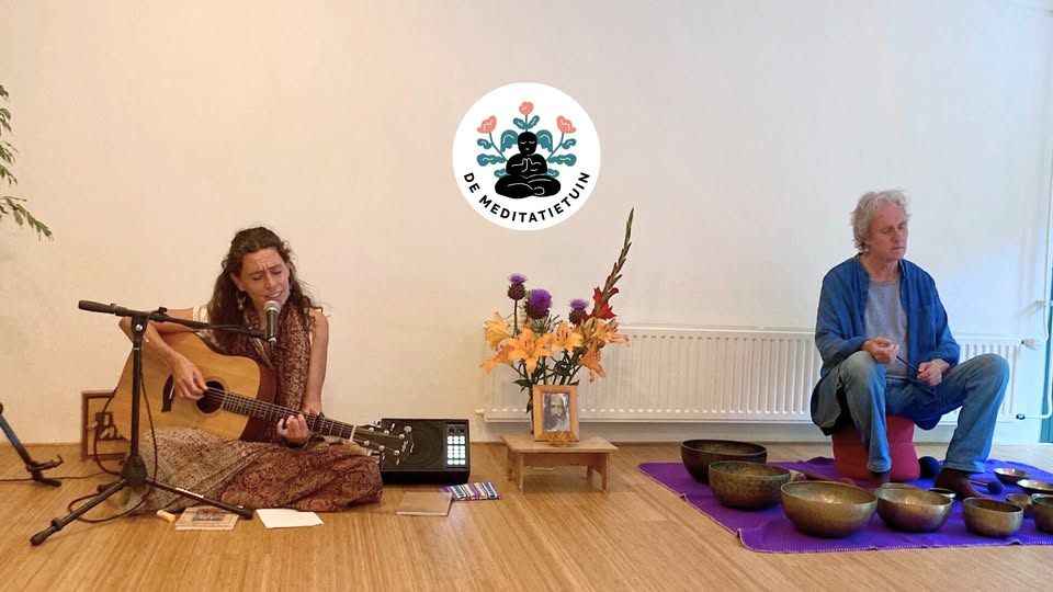 Doorway to Silence | Dana Devi & Frank Klank