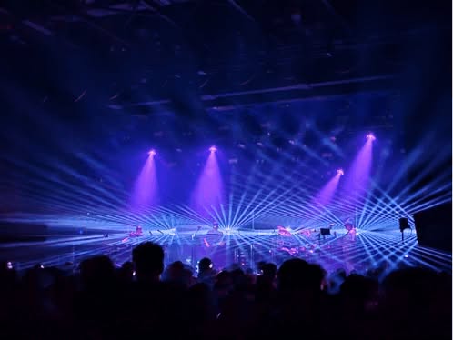 Inclusive Disco Für Leute mit und ohne Beeinträchtigung
