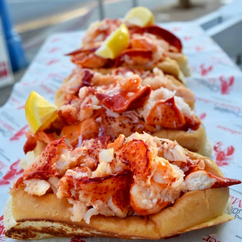 Cousins Maine Lobster in Portland: Ella Apartments