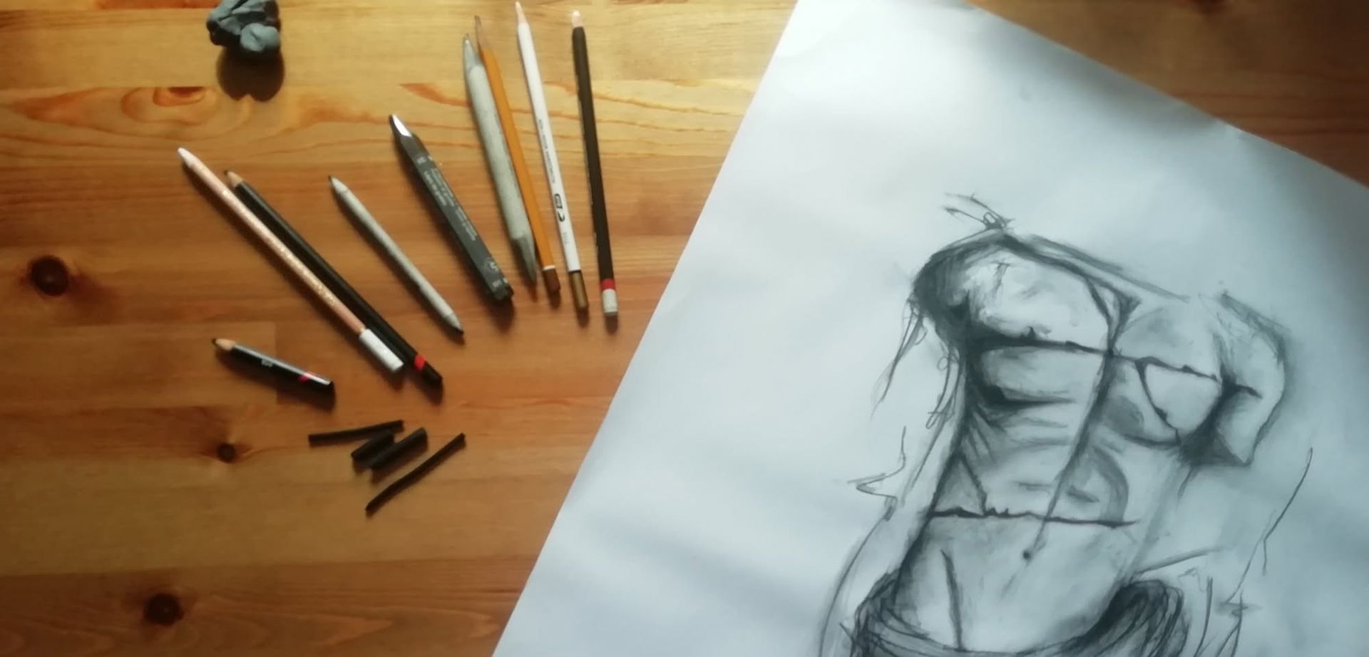 Kresba uhlem pro (mírně) pokročilé — kurz