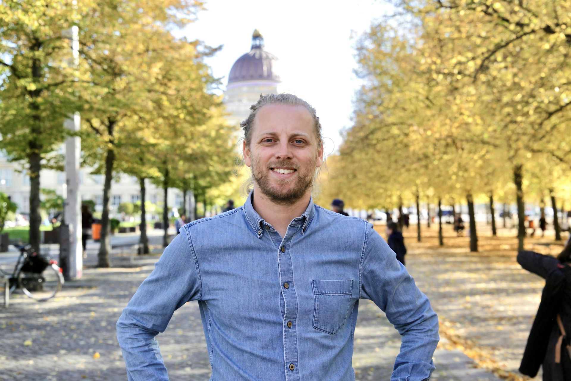 Pay What You Want Berlin History Basics Tour with Jonny Whitlam