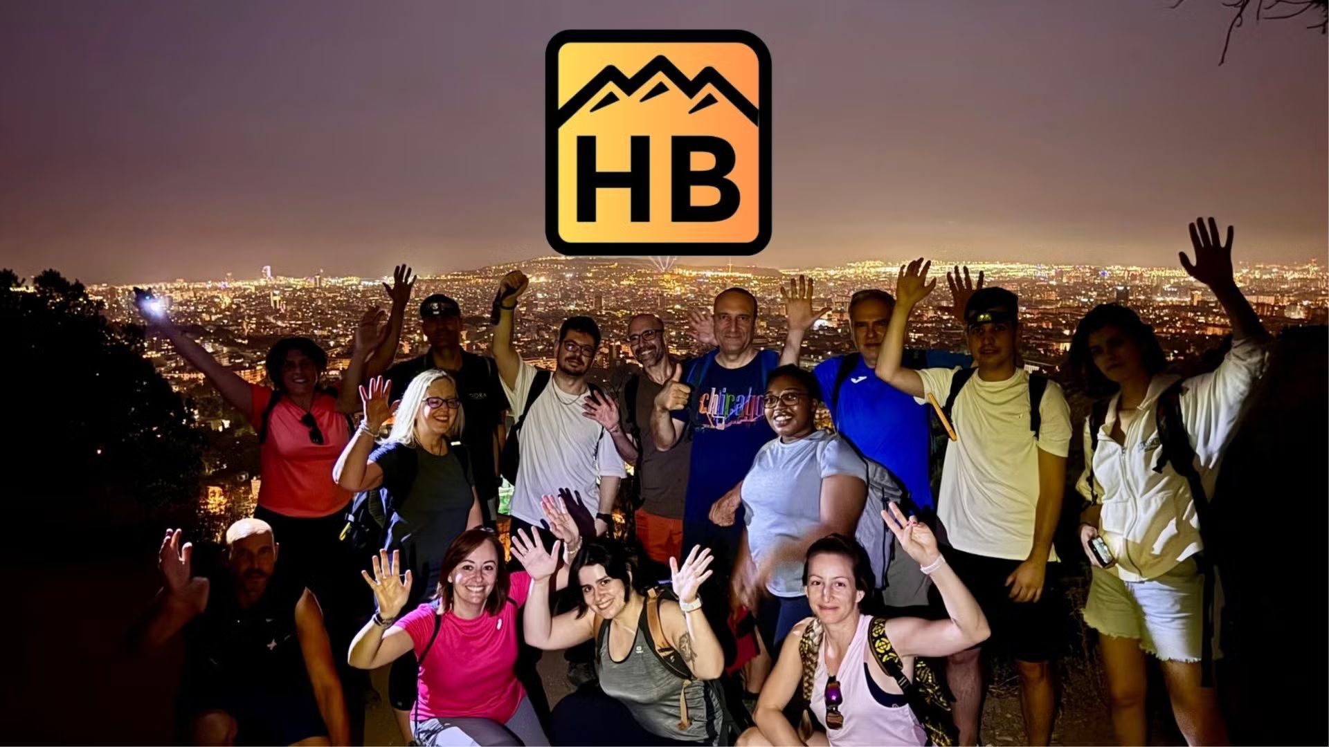 Saturday Night Hiking 🌄 Ruta fácil de tarde-noche en Collserola / Tibidabo