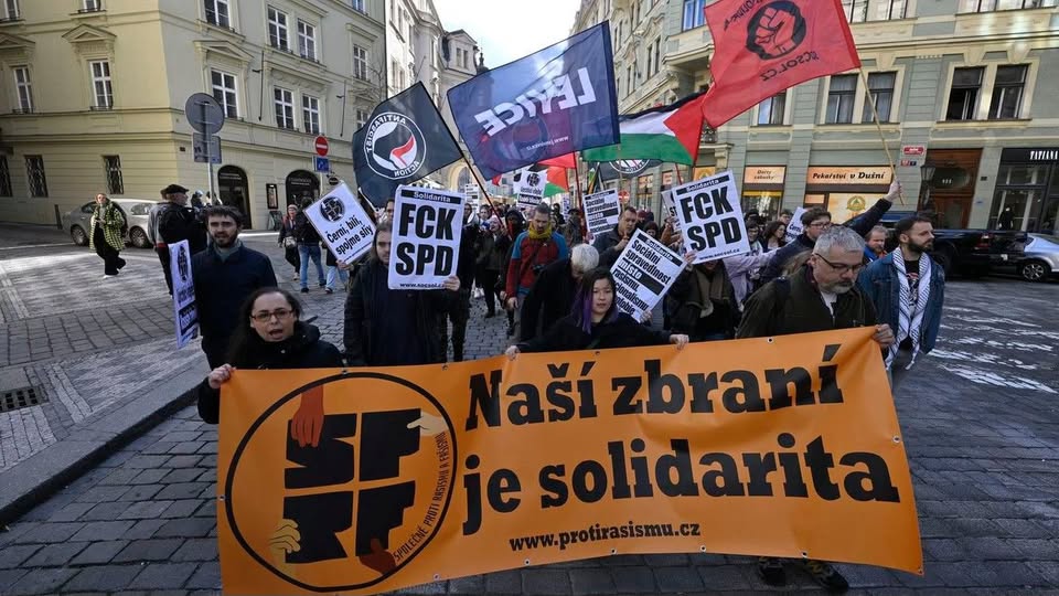 Otevřená schůze iniciativy Společně proti rasismu a fašismu