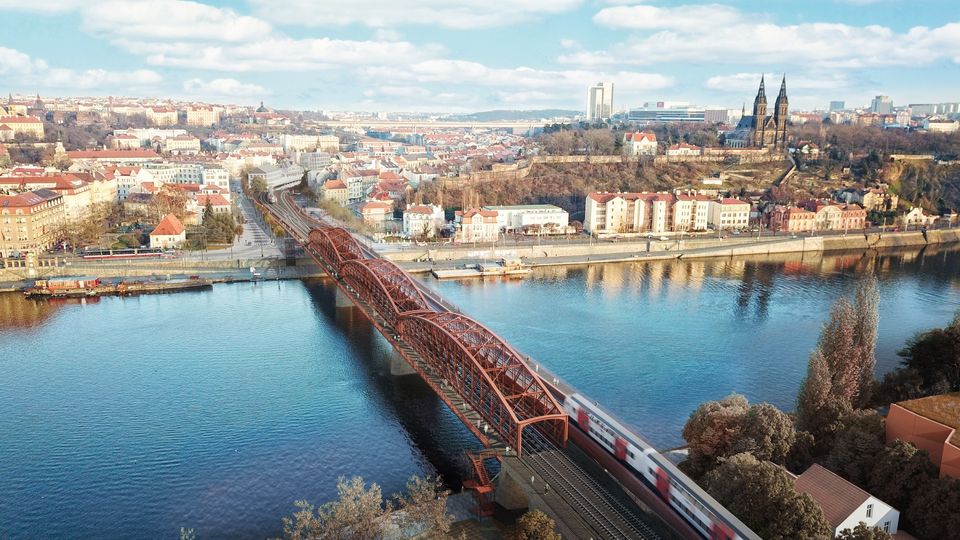 Studie o zachranitelnosti a možnostech rekonstrukce železničního mostu s Petrem Tejem a dalšími