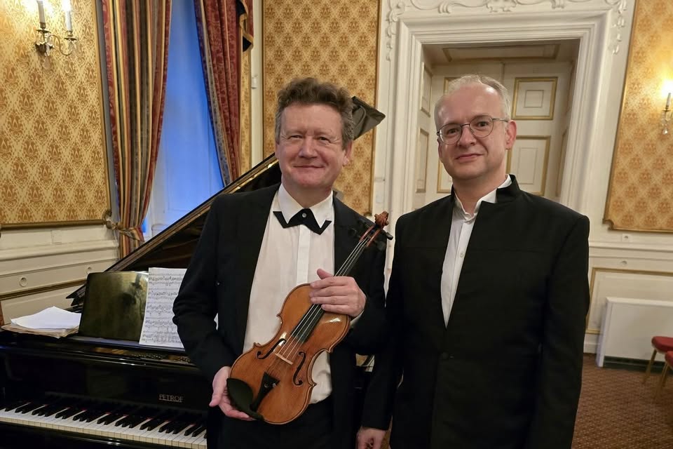 Ivan Ženatý a Martin Kasík ve Foersterově síni