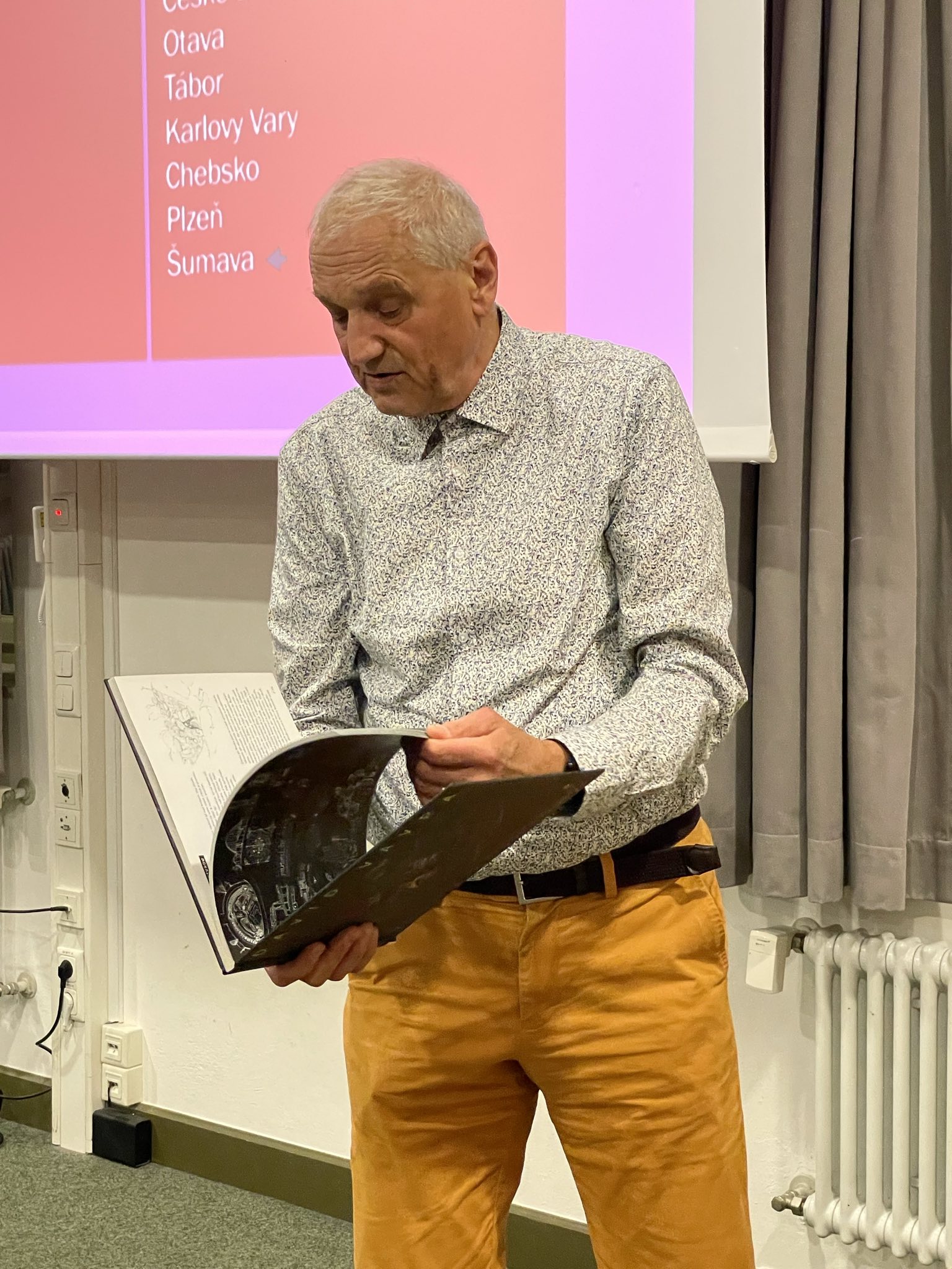 David Vávra -Přednáška o architektuře