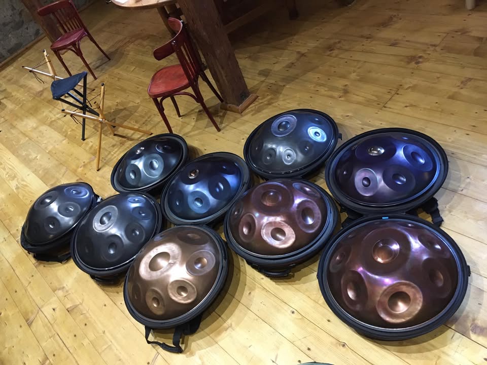 🎄 Vánoční Handpan Workshop Brno 🎶