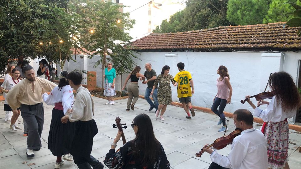 Danças Tradicionais Ucranianas - Workshop aberto