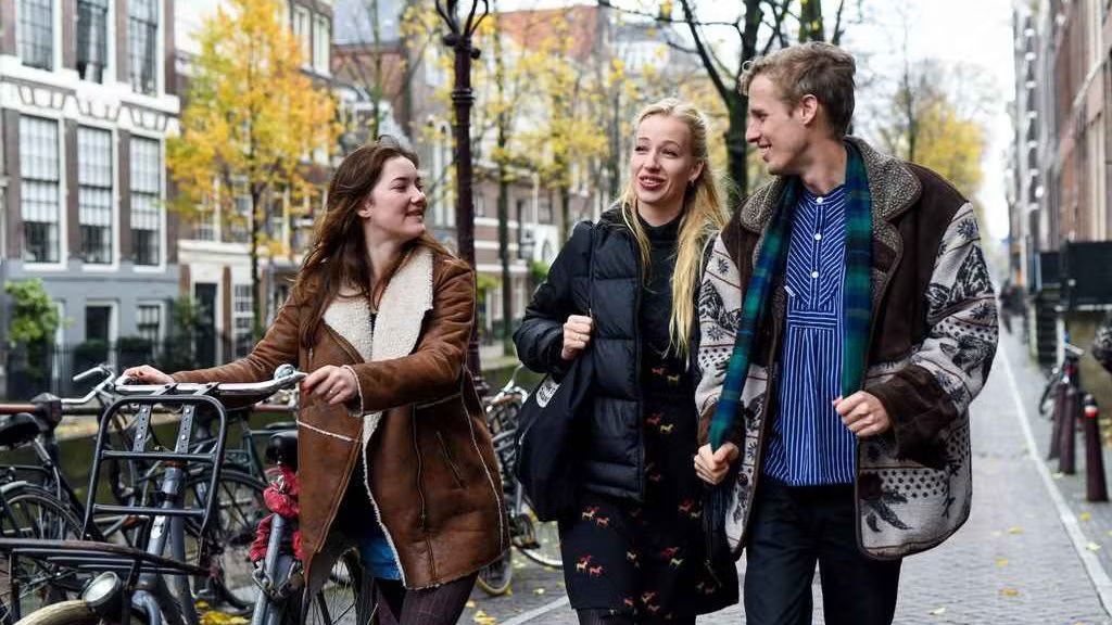 10000 steps walk in Amsterdam