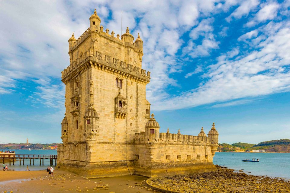 PORTOGALLO: EMOZIONI E SORPRESE  LISBONA NAZARÈ COIMBRA AVEIRO ETC. - prenotazioni entro il 31 marzo