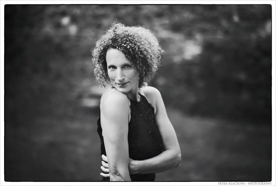 Petra Ernyei trio