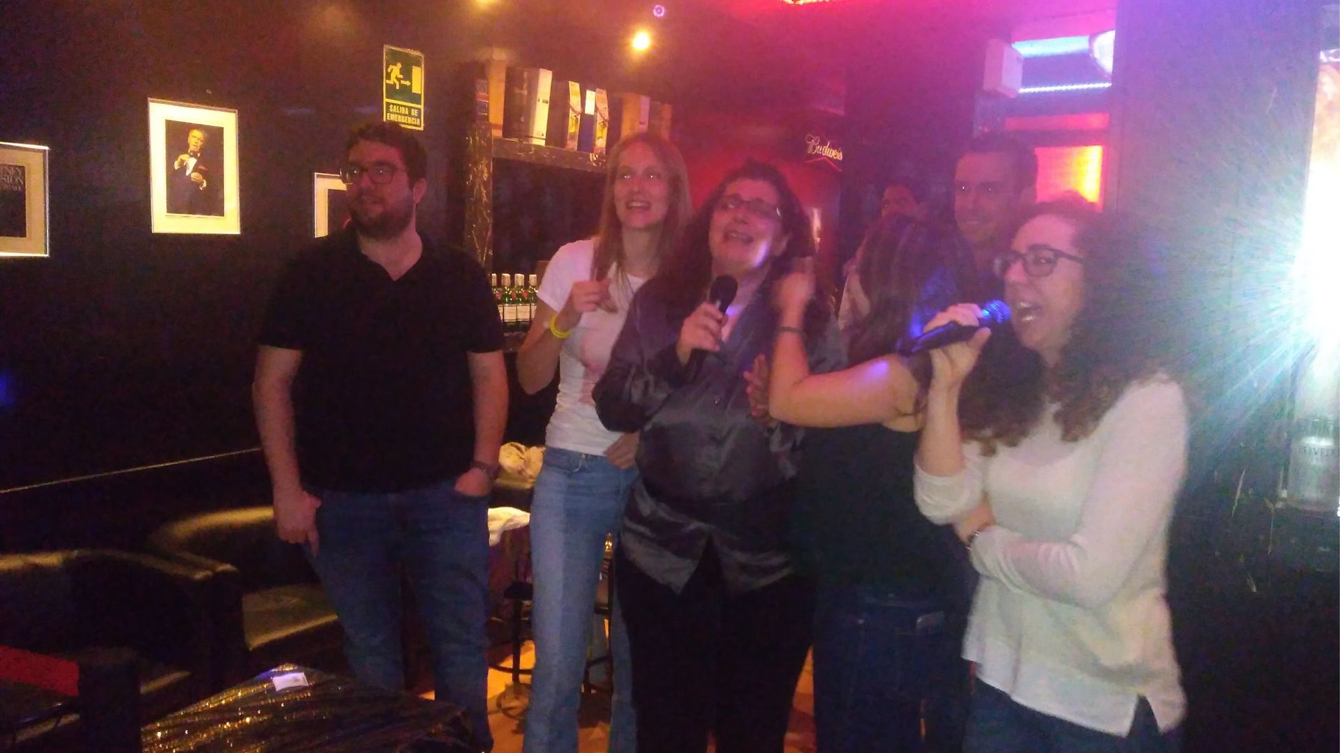 Karaoke 🎤 International Friend/Karaoke 🎤 amistad internal