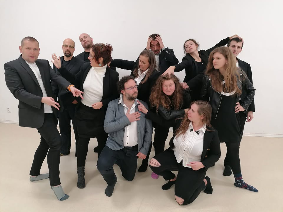 Truhla plná příběhů, Impro alá Tarantino: Vystoupení účastníků pravidelného kurzu improvizace