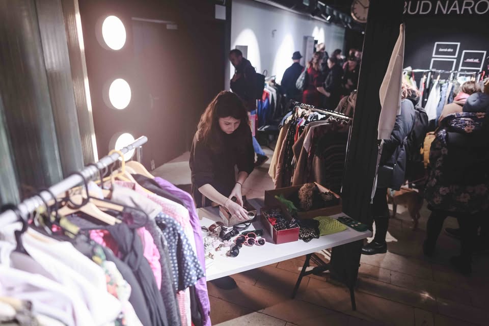 Adventní jarmark v Kině Art / Advent market in Kino Art
