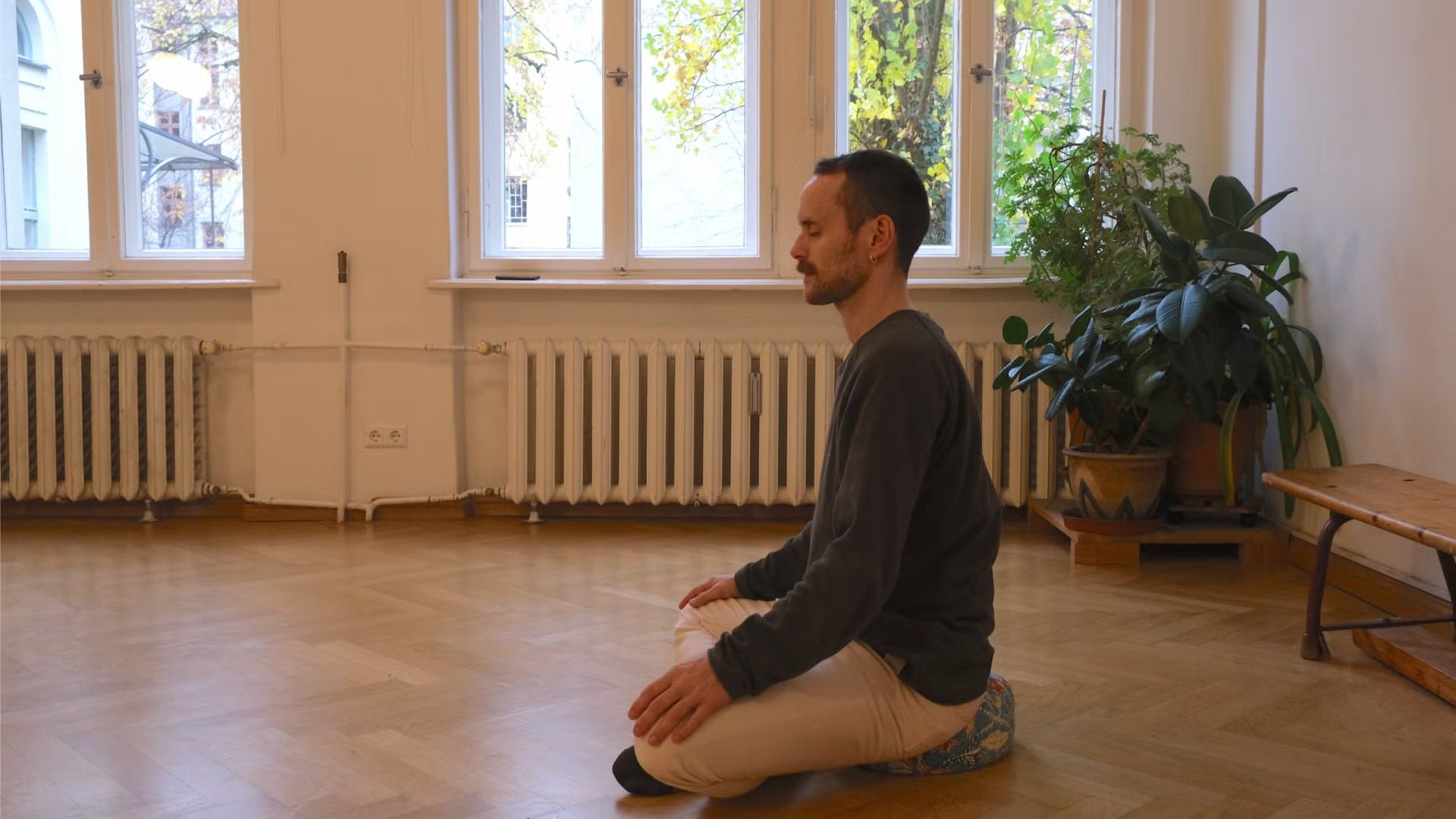 Monthly Mindfulness Sessions – Pause, Breathe, Reset