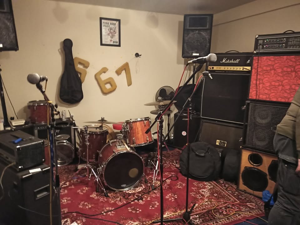 just another xmas punk rock party