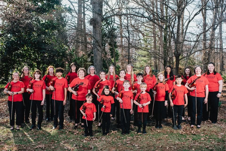 Smyčcové soubory Suzuki Talent Education z oblasti Piedmont (USA) & Suzuki Studio Praha (ČR)