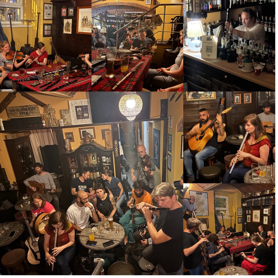 Irish music session