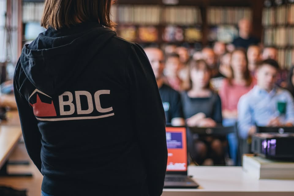 Májová Zoznamka s dobrovoľníctvom