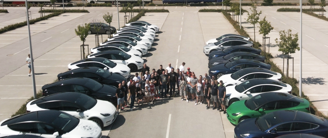 Worldwide Tesla Lightshow 2024 - Bratislava