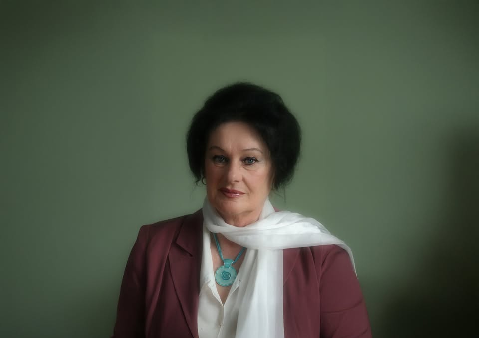 Sraz knihomolů: Alena Klímová - Brejchová (Bo.žena)