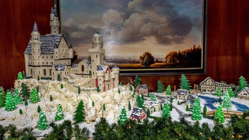 🎄 Holiday Hotel Stroll – Portland’s Historic Downtown Lobbies ⛄️❄️☃️