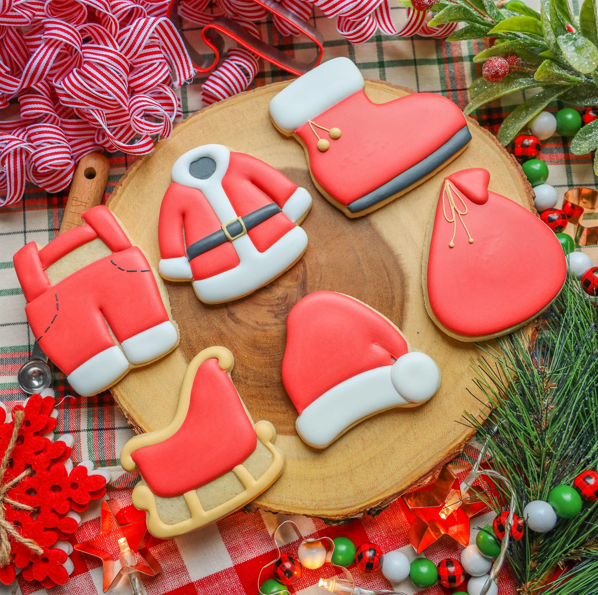 Santa's Set Cookie Decorating Class