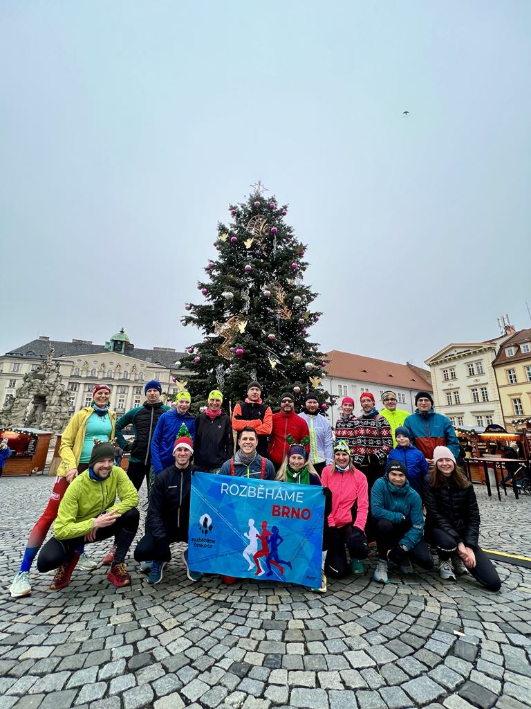 ŠTĚDRODENNÍ VÝBĚH S ROZBĚHÁME BRNO (VŠICHNI) - Vánoční setkání 🌲 (Brno - střed)
