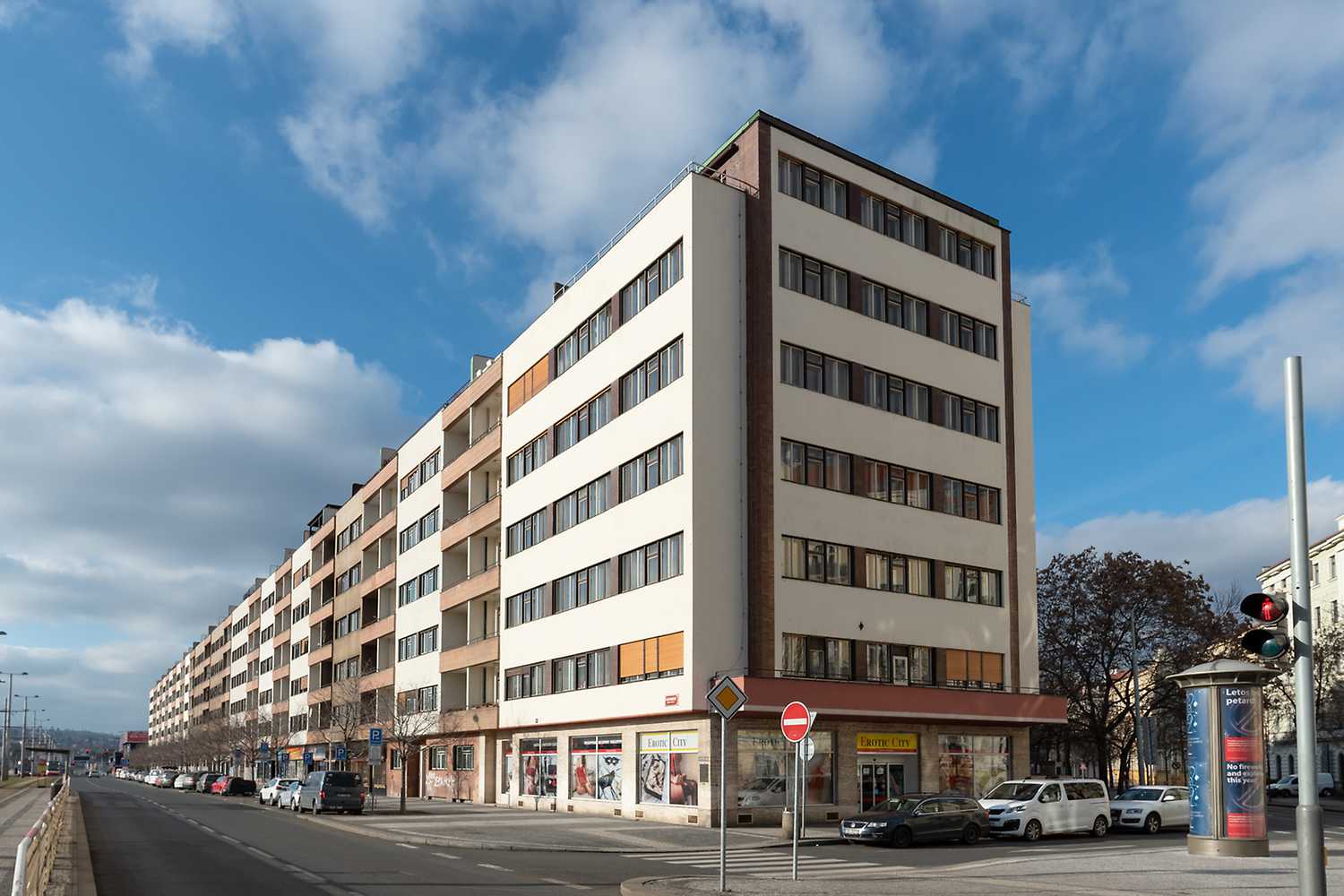 Monumenty Letenské pláně