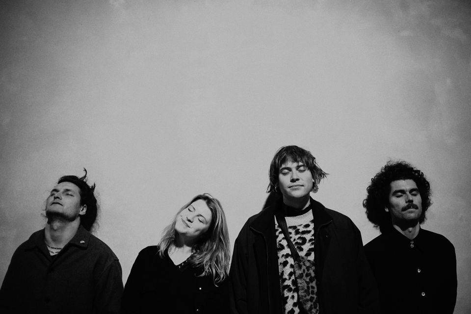 Manon meurt (cz) + Marjari (cz) vo Wave