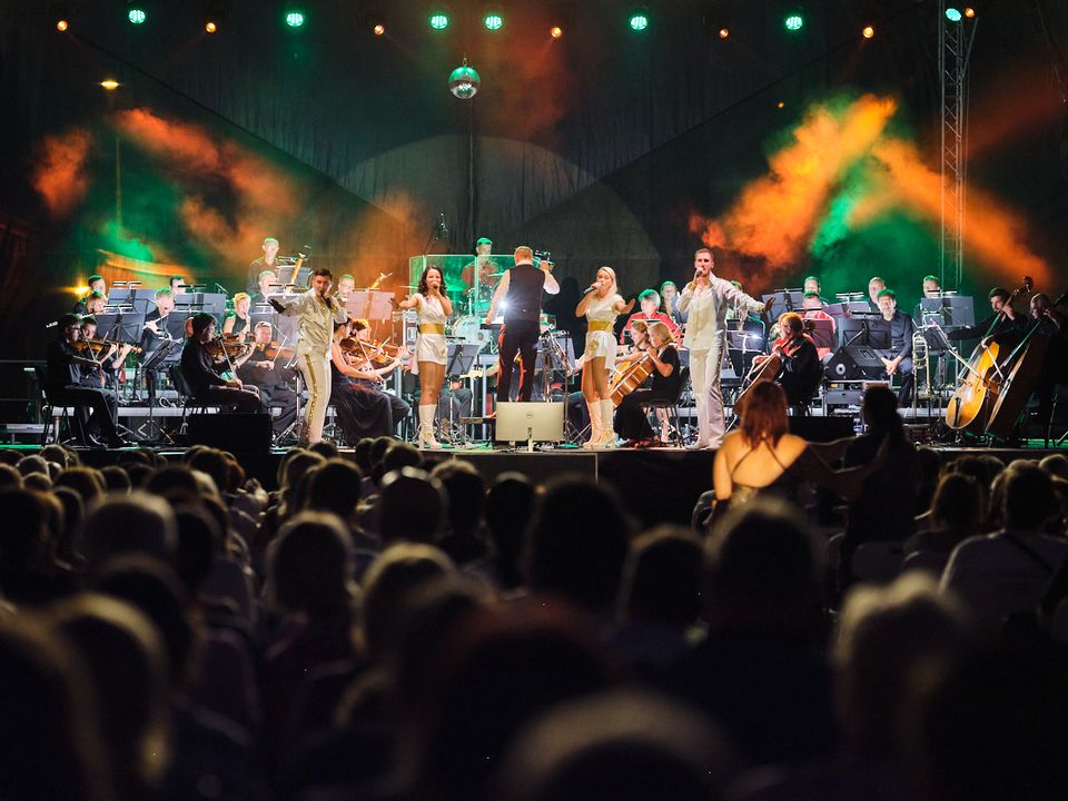 ABBA SYMPHONIC SHOW - STARÝ HROZENKOV Amfiteáter / 30.7.2025