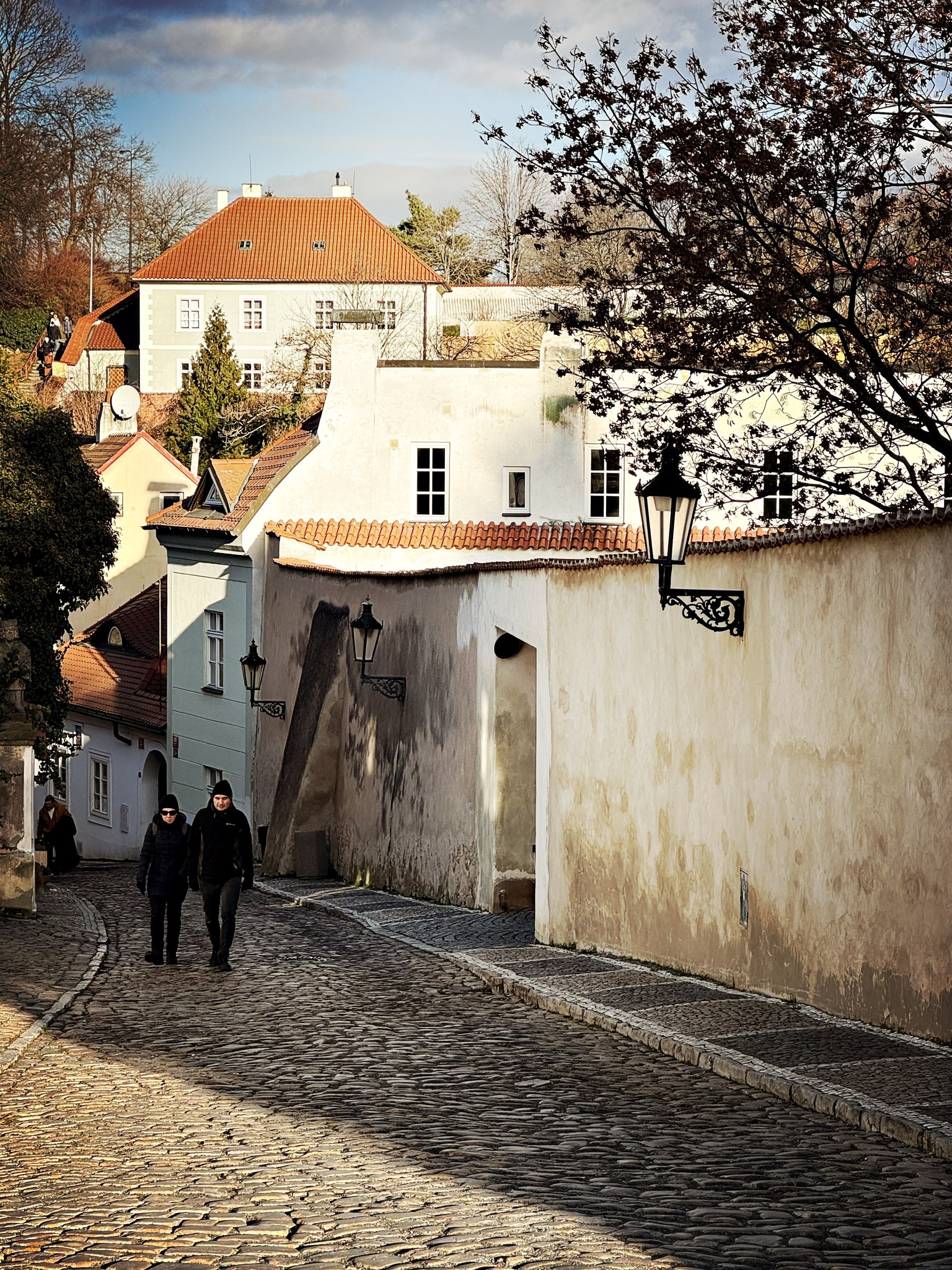 HRADČANY A NOVÝ SVĚT