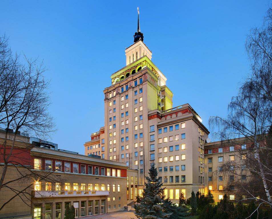 Hotel International 29.4.2025 od 17 hodin