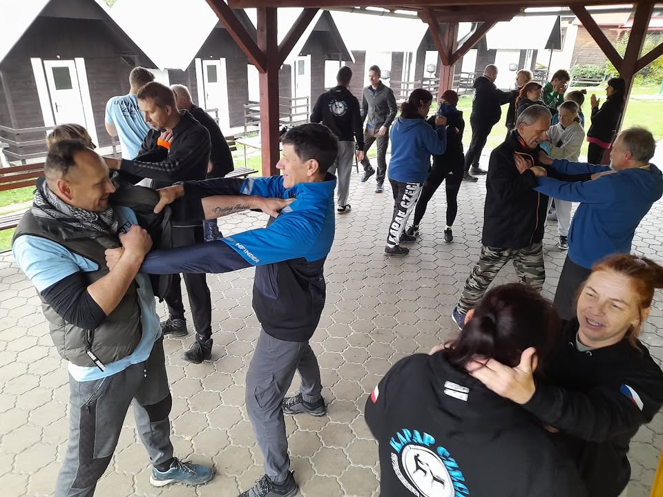 BRATISLAVA: Seminár KAPAP - tlakové body v sebaobrane