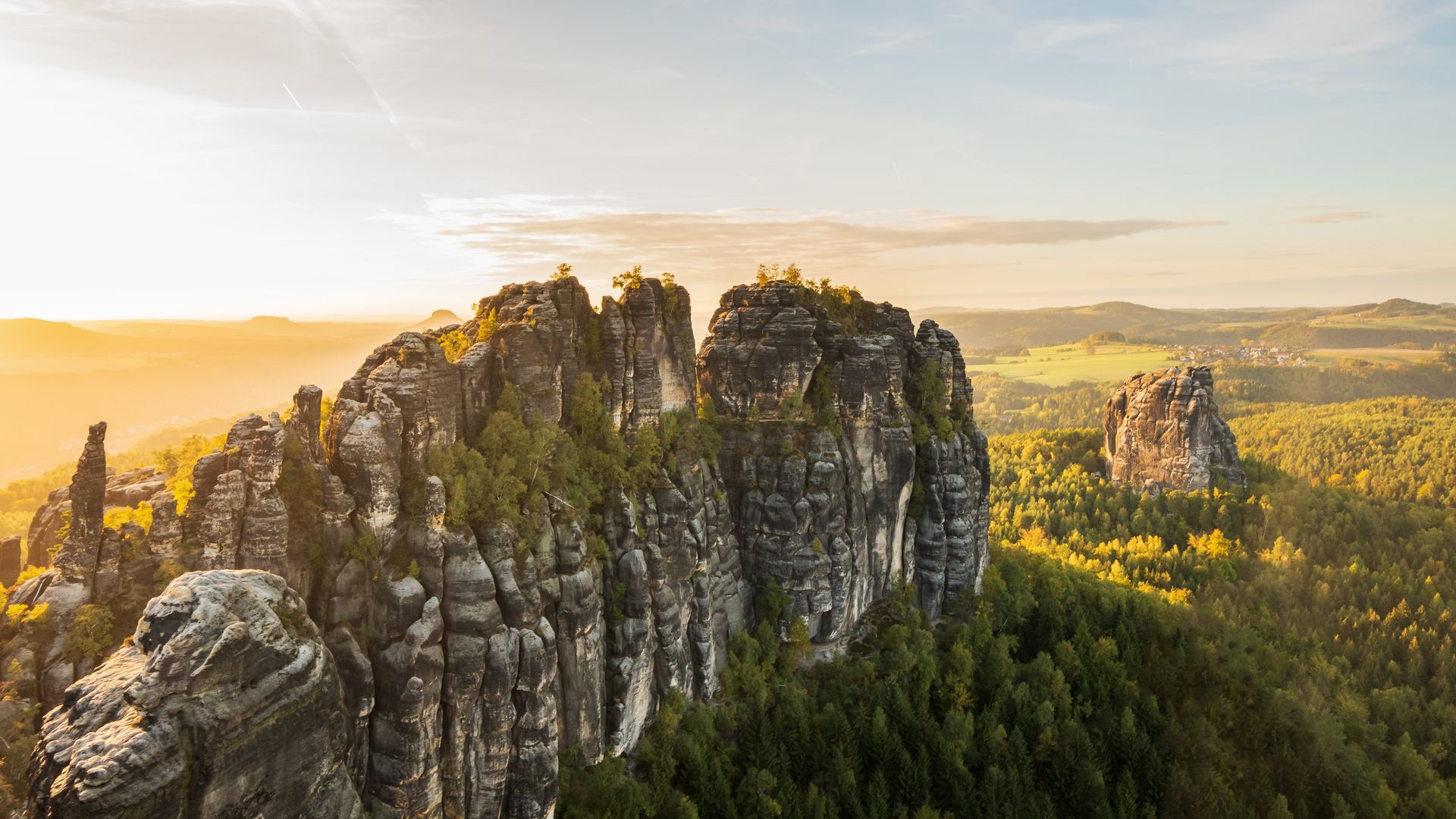 Saxon Switzerland I: Climb Sandstone Mountains & Rocky Canyons