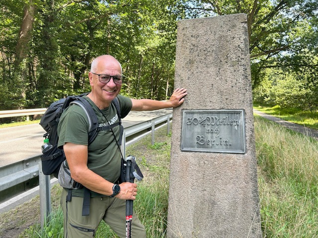 1400 km  Friedenswanderung - Ein Rückblick.