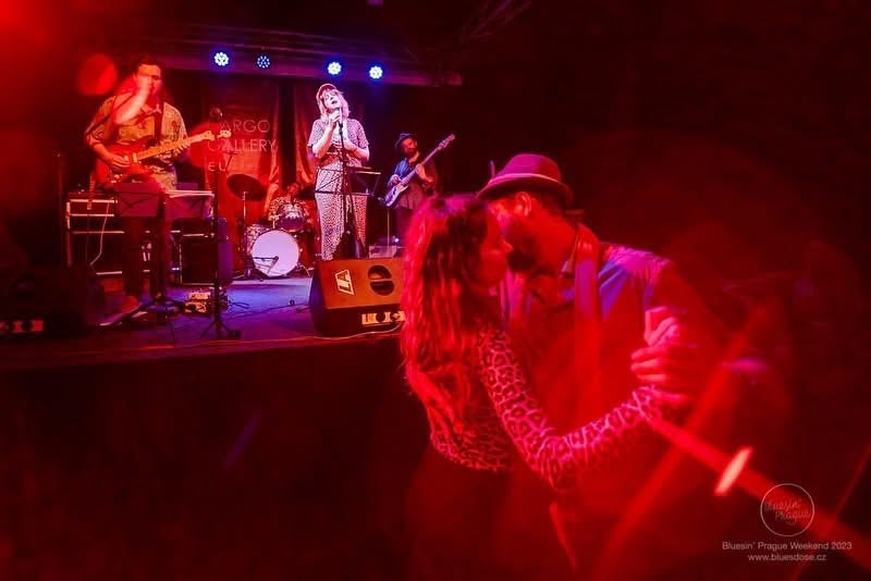 Swing Garden #3 Blues with Géri a Jaštěři 🎙️