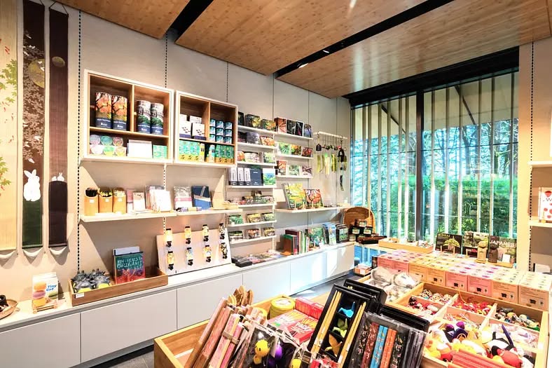 Museum Store Sunday