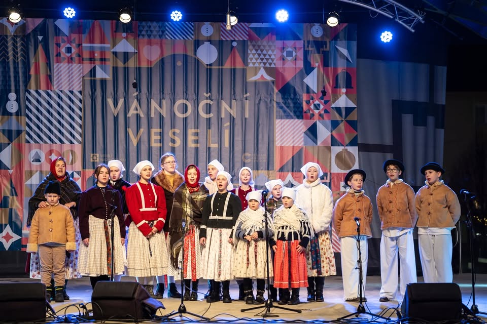 Vánoce na Slovácku s dětským folklorním souborem Štěpnička