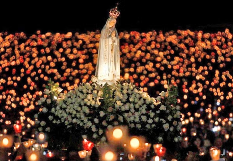 Excursão a Fátima + Procissão das Velas