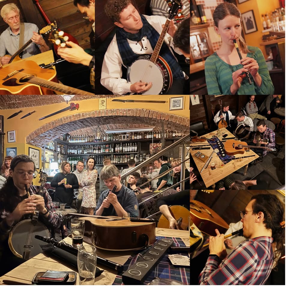 Irish music session