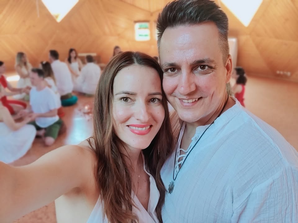 AUTENTICKÁ TANTRA & TANTRICKÁ SEXUALITA