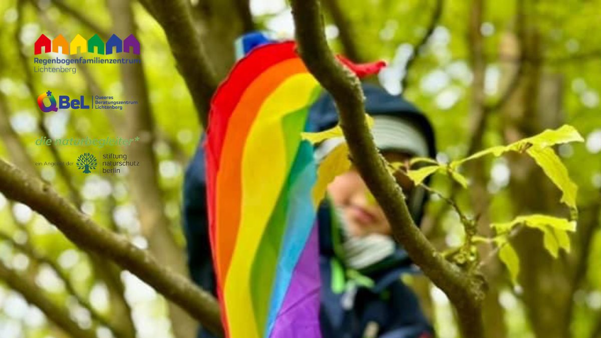 Herbst im Park: Naturspaziergang im Tiergarten für queere Familien