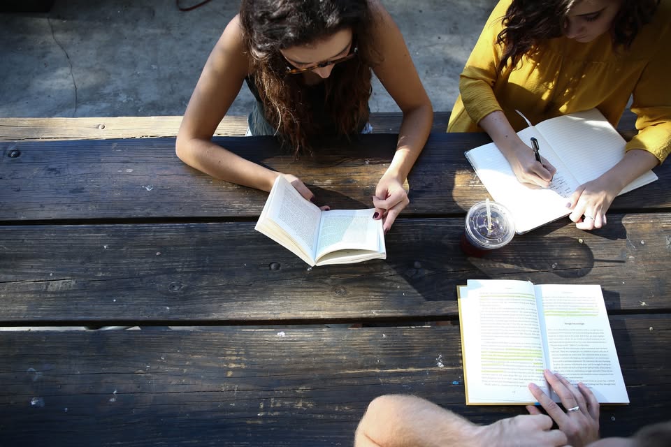 Sharing & Sparring - offene Arbeitswerkstatt mit Beratungssprechstunde