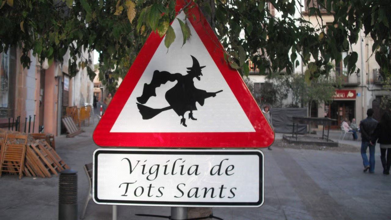 🍂  VILADRAU 🎃 Fira de la Castanya + ruta dels Castanyers mil·lenaris 🌰