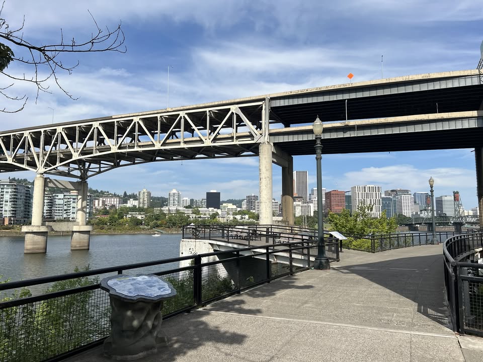Sept 20 Sketchcrawl--Eastbank Esplanade at OMSI