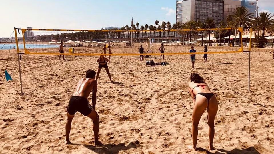 🐥🔜🦁 Wed 9:30am - 2x2 Beach volley training BEGINNER/INTERMEDIATES 🏖️🏐