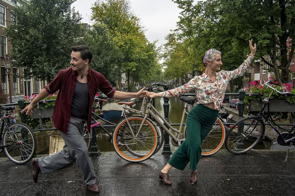 Lindy Hop